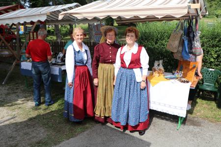 9. Kostevski sajam društvo kostelskih žena Nežica
